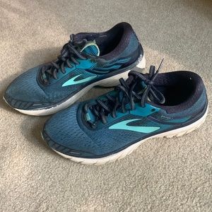 Brooks running shoes